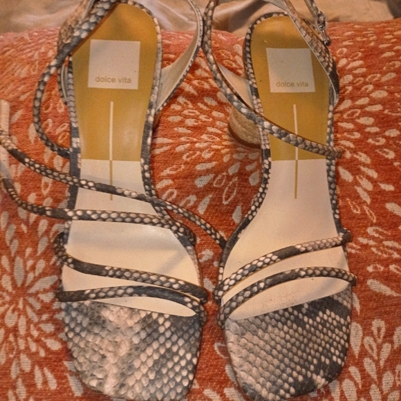 Dolce Vita Black And Cream Snakeskin Strappy Heels - Picture 1 of 5